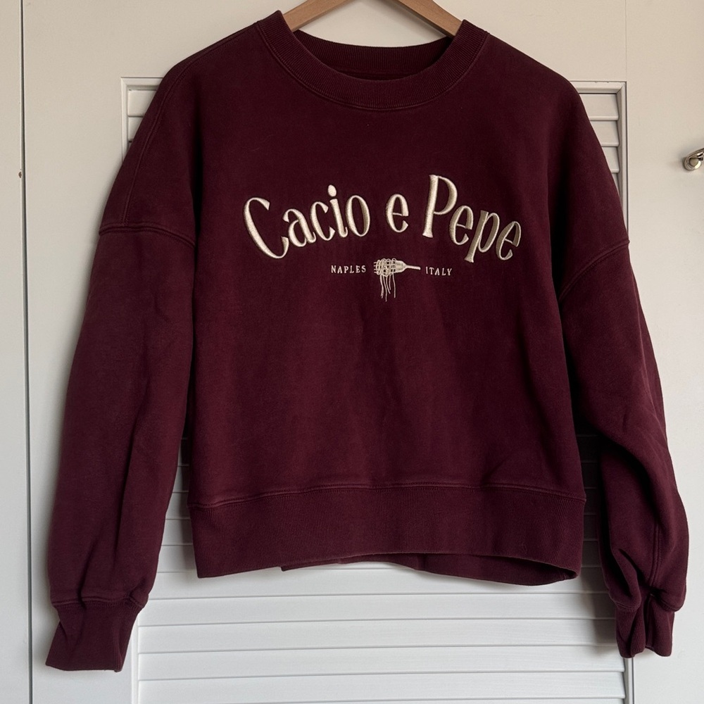 Cacio e Pepe abercrombie and fitch sweatshirt
